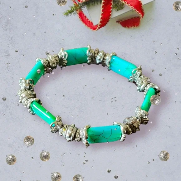 Turquoise And Silver Band Bracelet - Picture 1 of 5